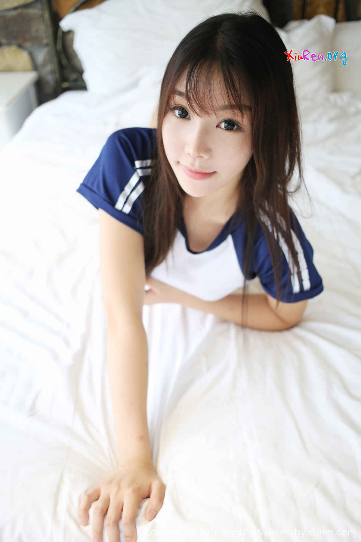 [MyGirl] Vol.221 呆萌清新萝莉芝芝Booty体操服诱惑翘臀私房写真 58P