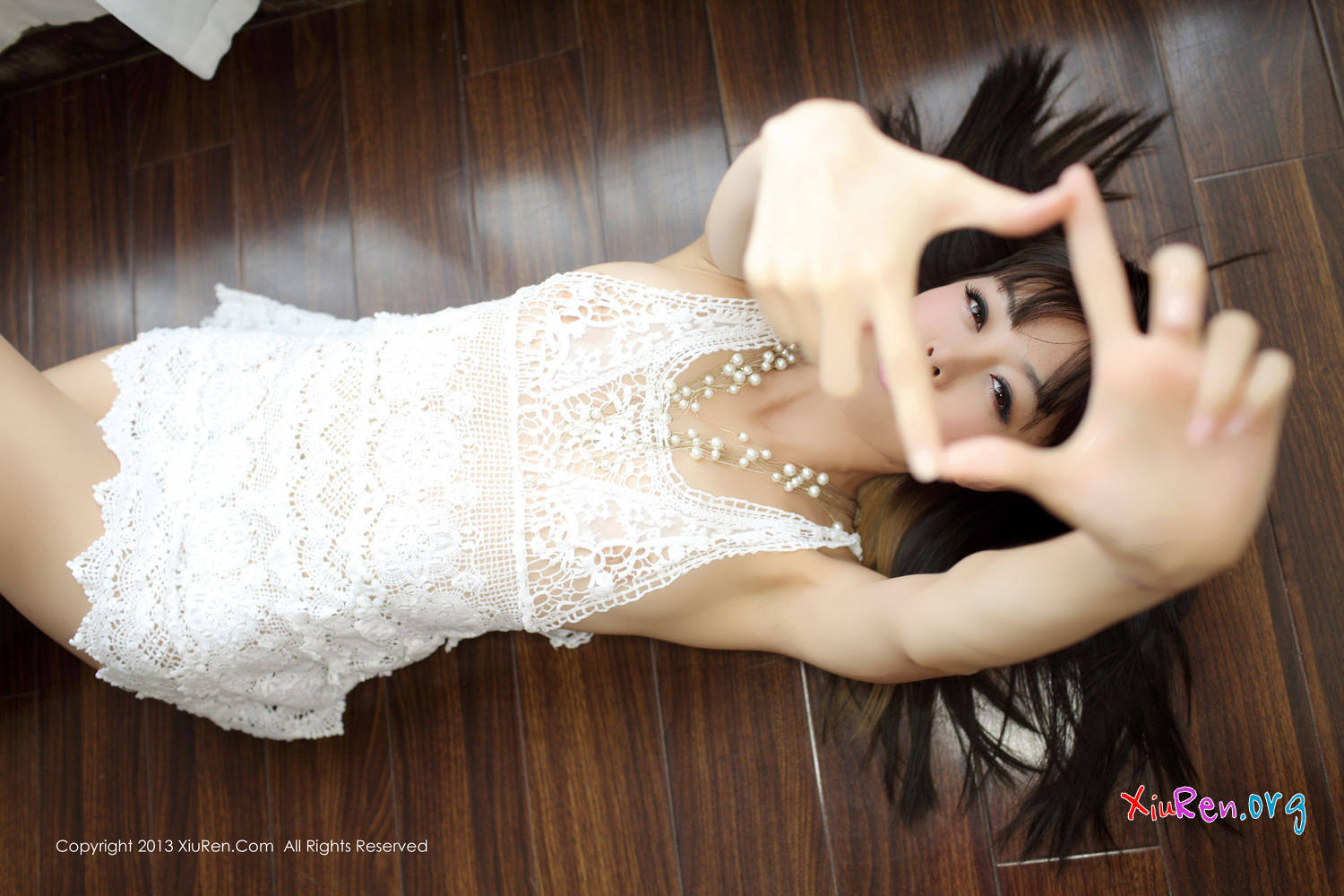 XiuRen-N00001-模特:Viki 摄影师:范家辉[86+1P]